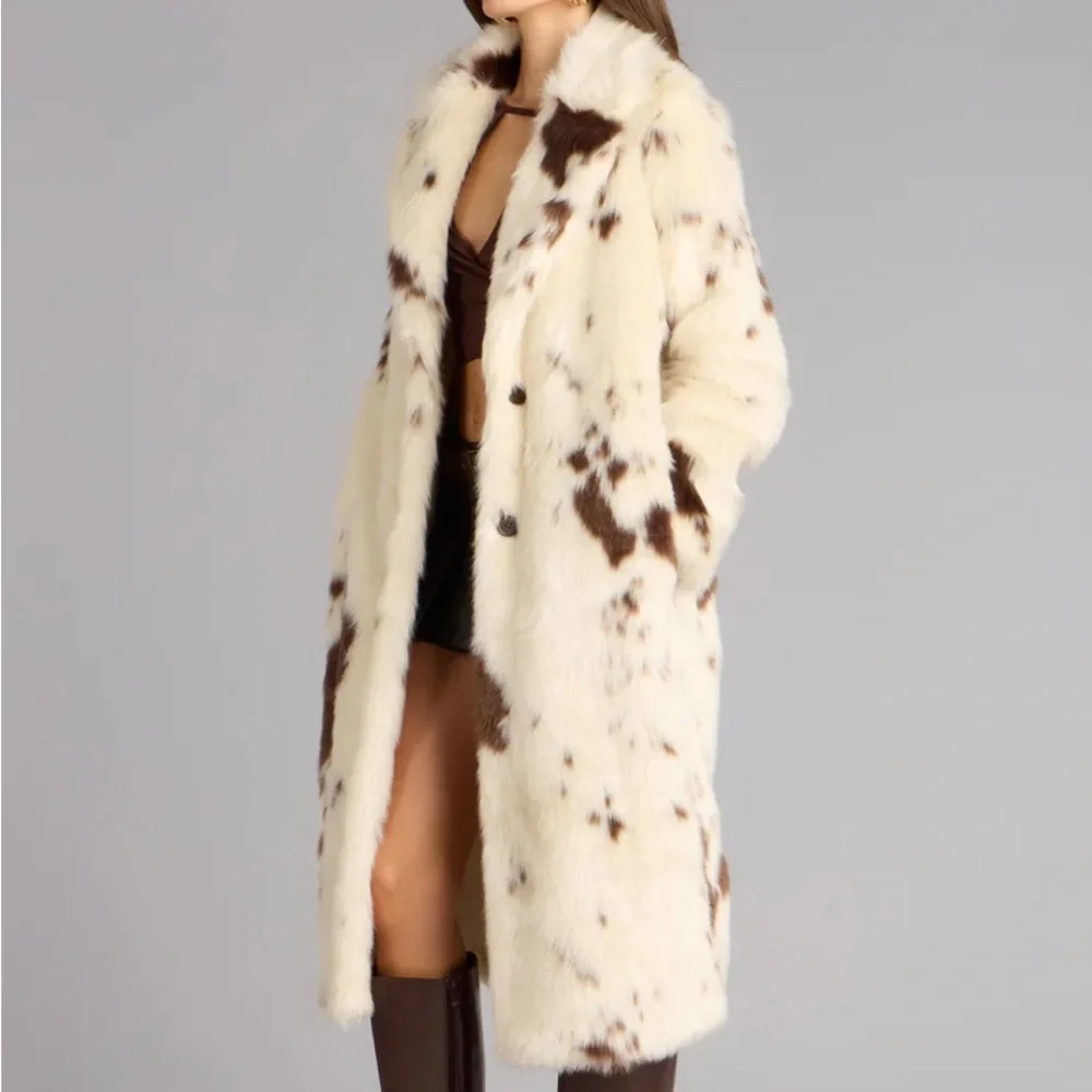 Windsor Cream and Brown Patterned faux fur Coat - Picture 2 of 7